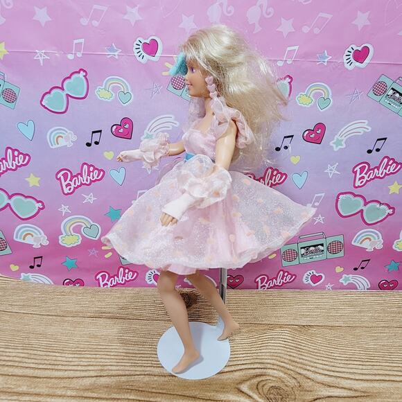 Vintage 1987 Perfect Prom Maxie Fashion Doll Original Outfit Hasbro #8220 - Picture 4 of 9